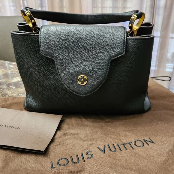 Louis VUITTON Hang bag - Picture 2 of 6